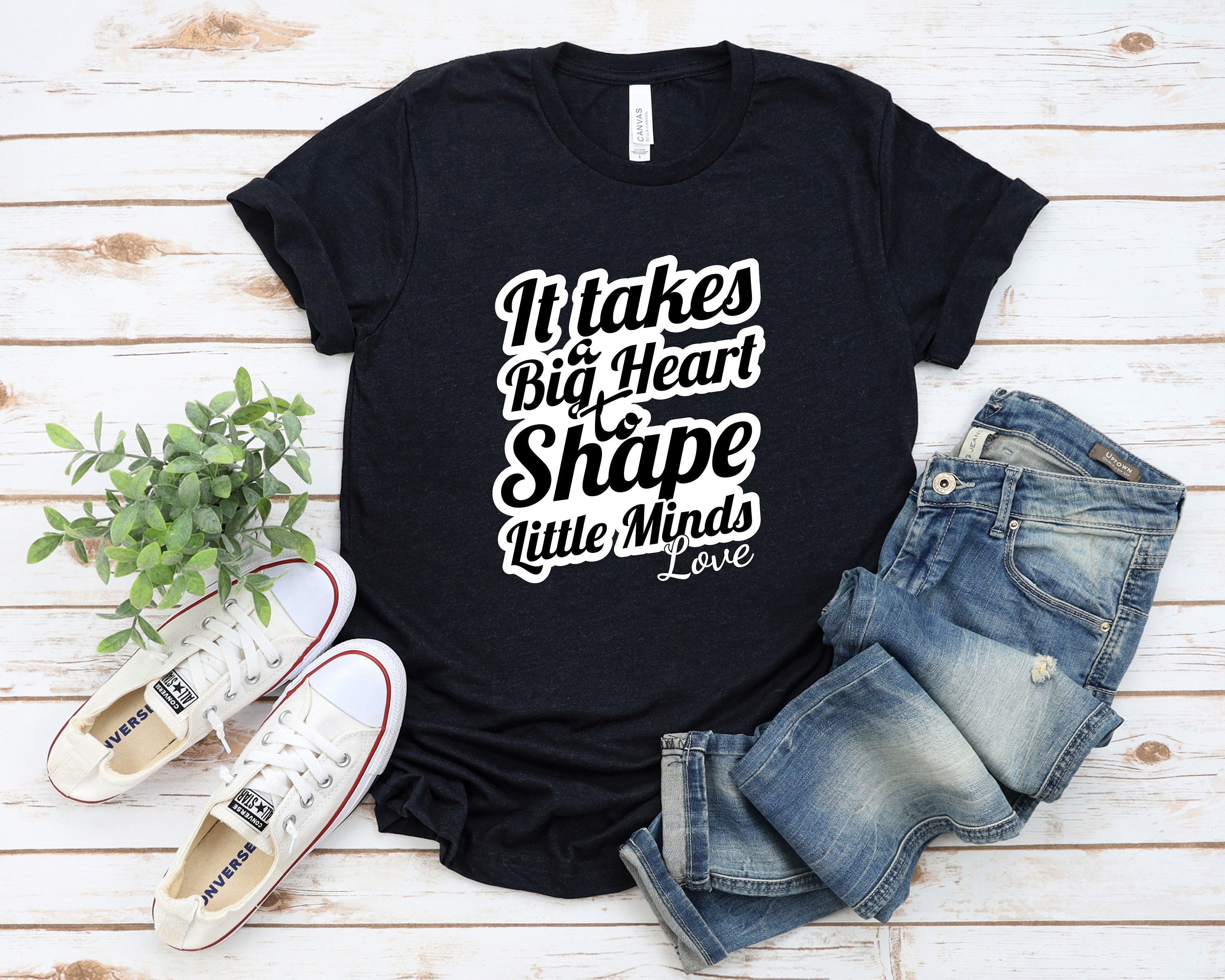 It Takes A Big Heart To Shape Little Minds Love T-shirt, Love T-shirt for Valentines Day, Teacher Love Shirt, Teacher Appreciation Shirt