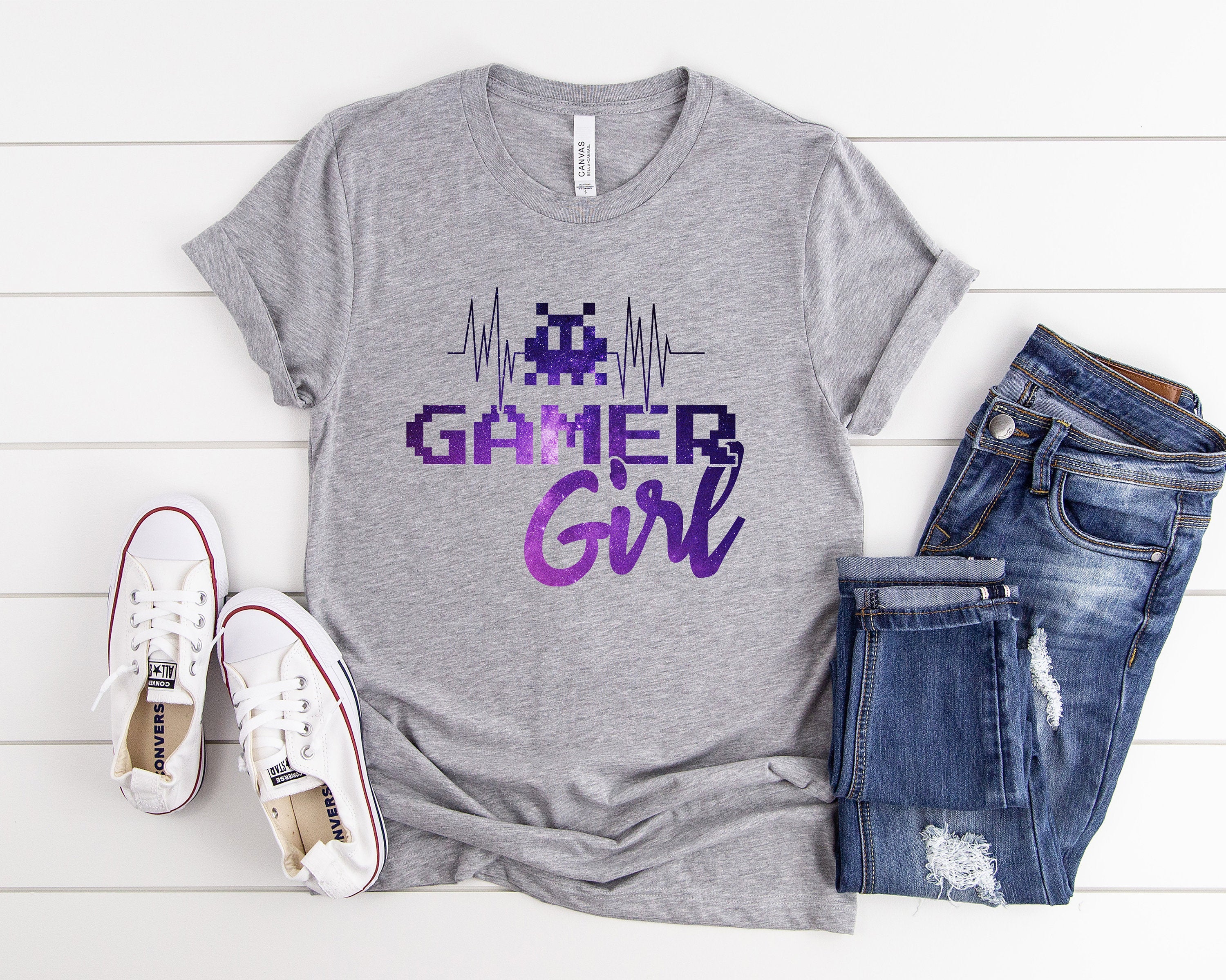 Gamer Girl Shirt, Girl Power Shirt, Nerd Shirt, Yes I Am A Gamer Girl Shirt, Nerd Shirt, Video Game Shirt, Gifts for Gamer, Cute Gamer Shirt